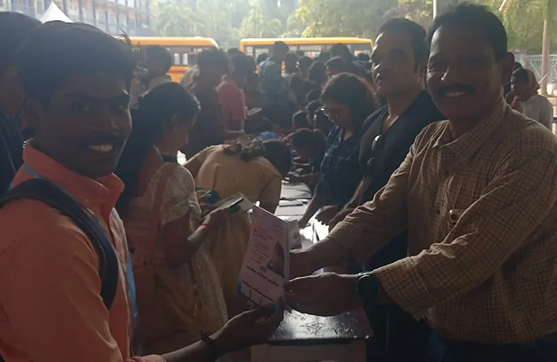 IIMM at Spectrum inter state management fest by Holy Grace College, Mala. Students with IIMM.